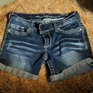 Dark wash denim jean NW